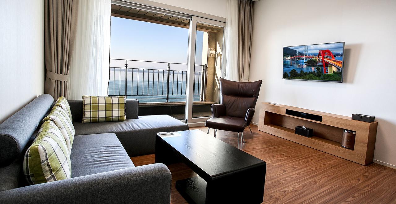 Lapis Hotel Namhae Exterior photo